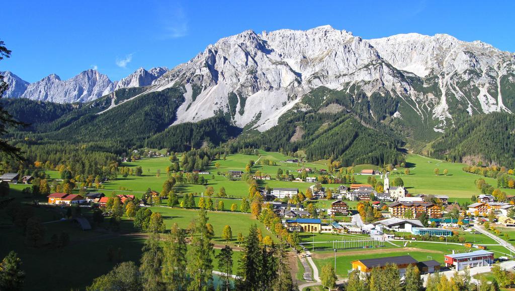 Hotel Pension Residence รัมเซา อัม ดาคชไตน์ ภายนอก รูปภาพ