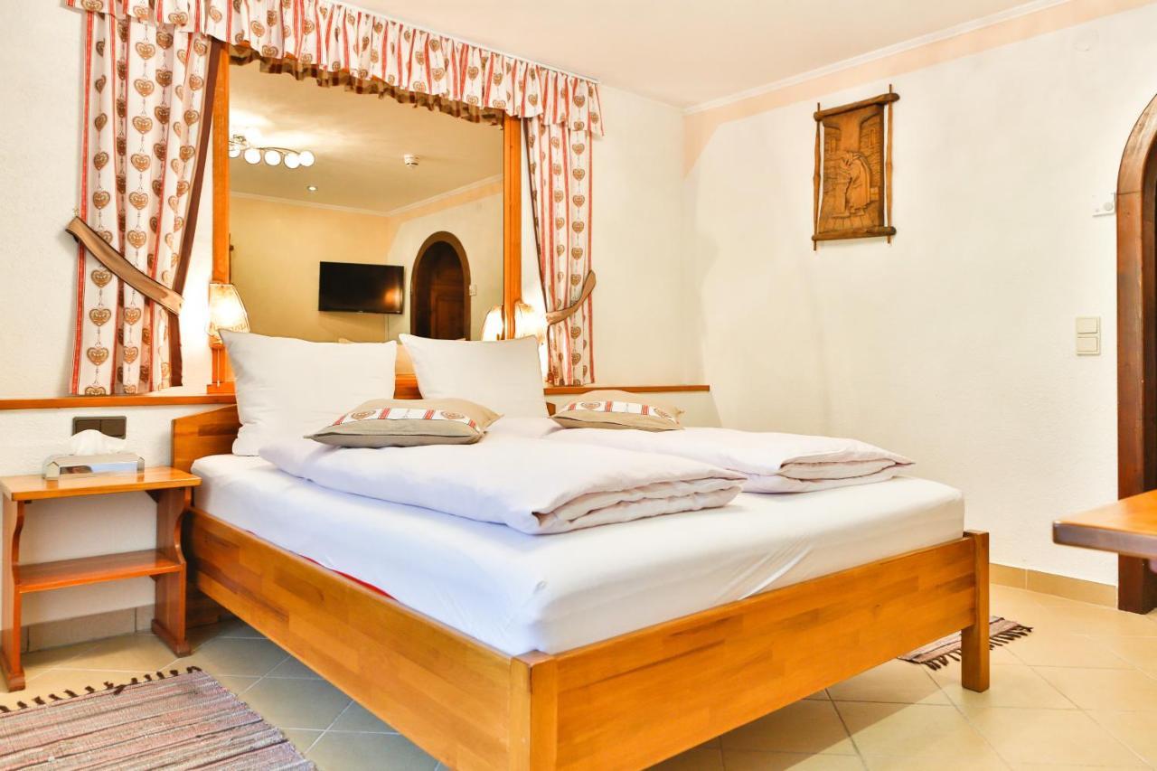 Hotel Pension Residence รัมเซา อัม ดาคชไตน์ ภายนอก รูปภาพ