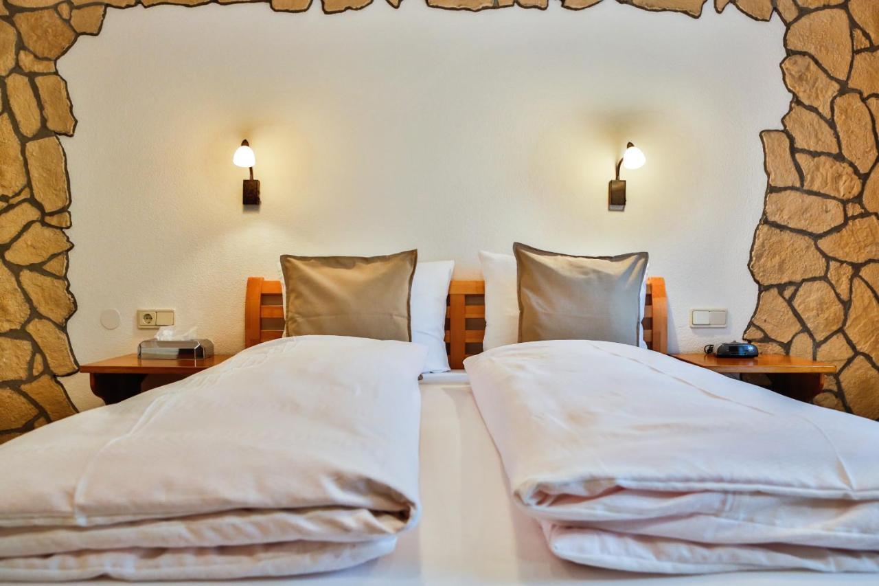 Hotel Pension Residence รัมเซา อัม ดาคชไตน์ ภายนอก รูปภาพ