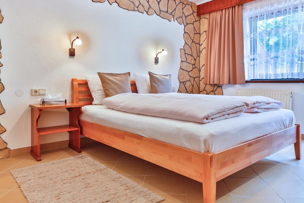 Hotel Pension Residence รัมเซา อัม ดาคชไตน์ ภายนอก รูปภาพ